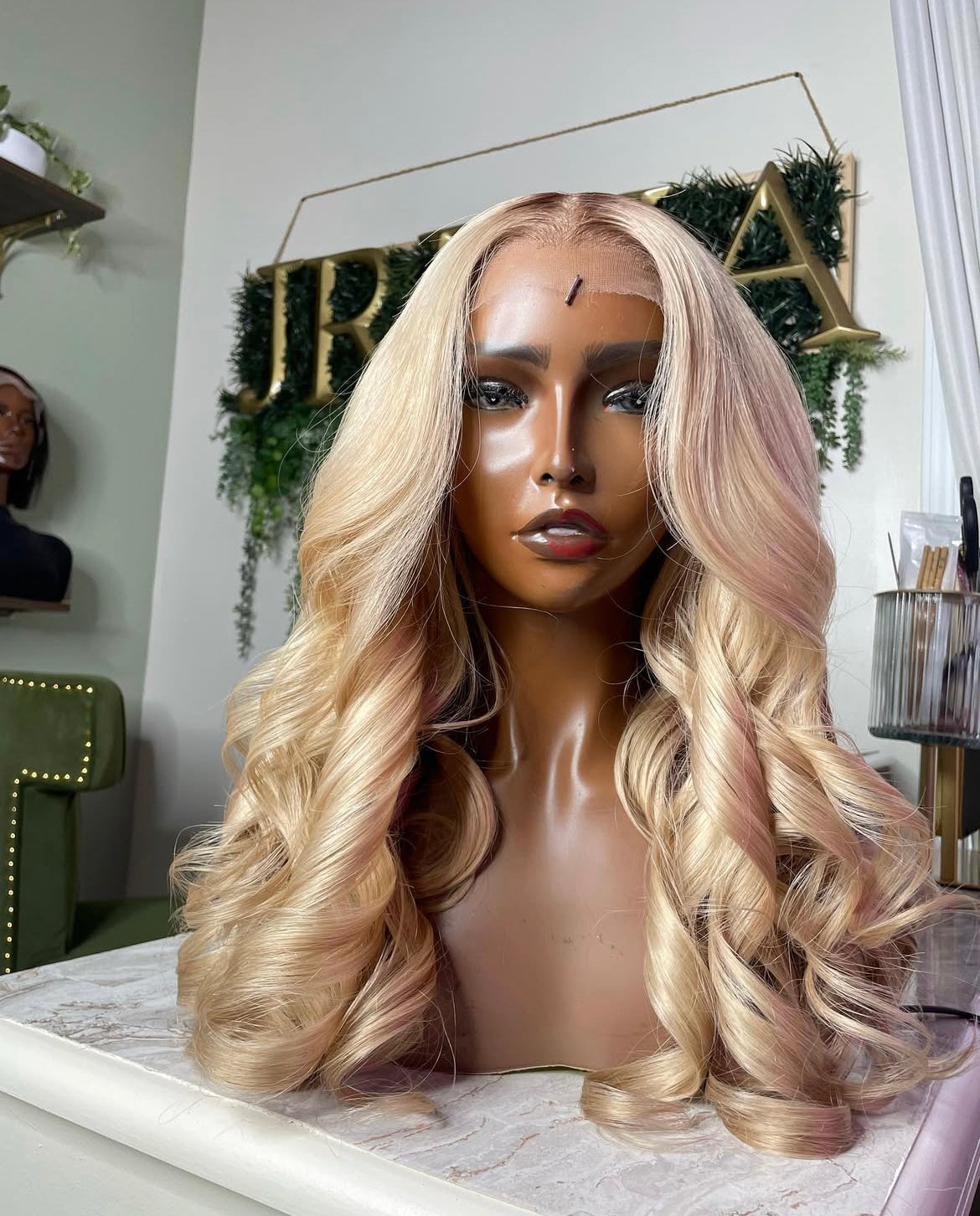 Build A Wig Luxe